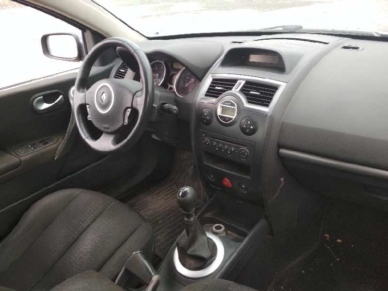 RENAULT Megane 3 generation (2008-2020) Дросельна заслонка 0281002681 25207269