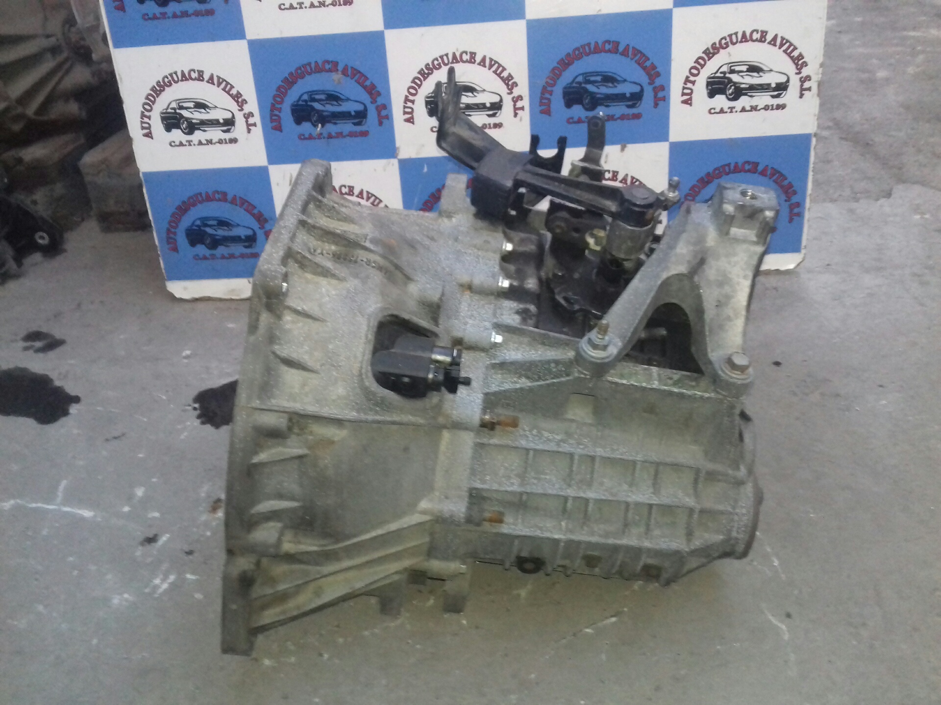 FORD Focus 2 generation (2004-2011) Gearbox 4M5R7002YA 18377411