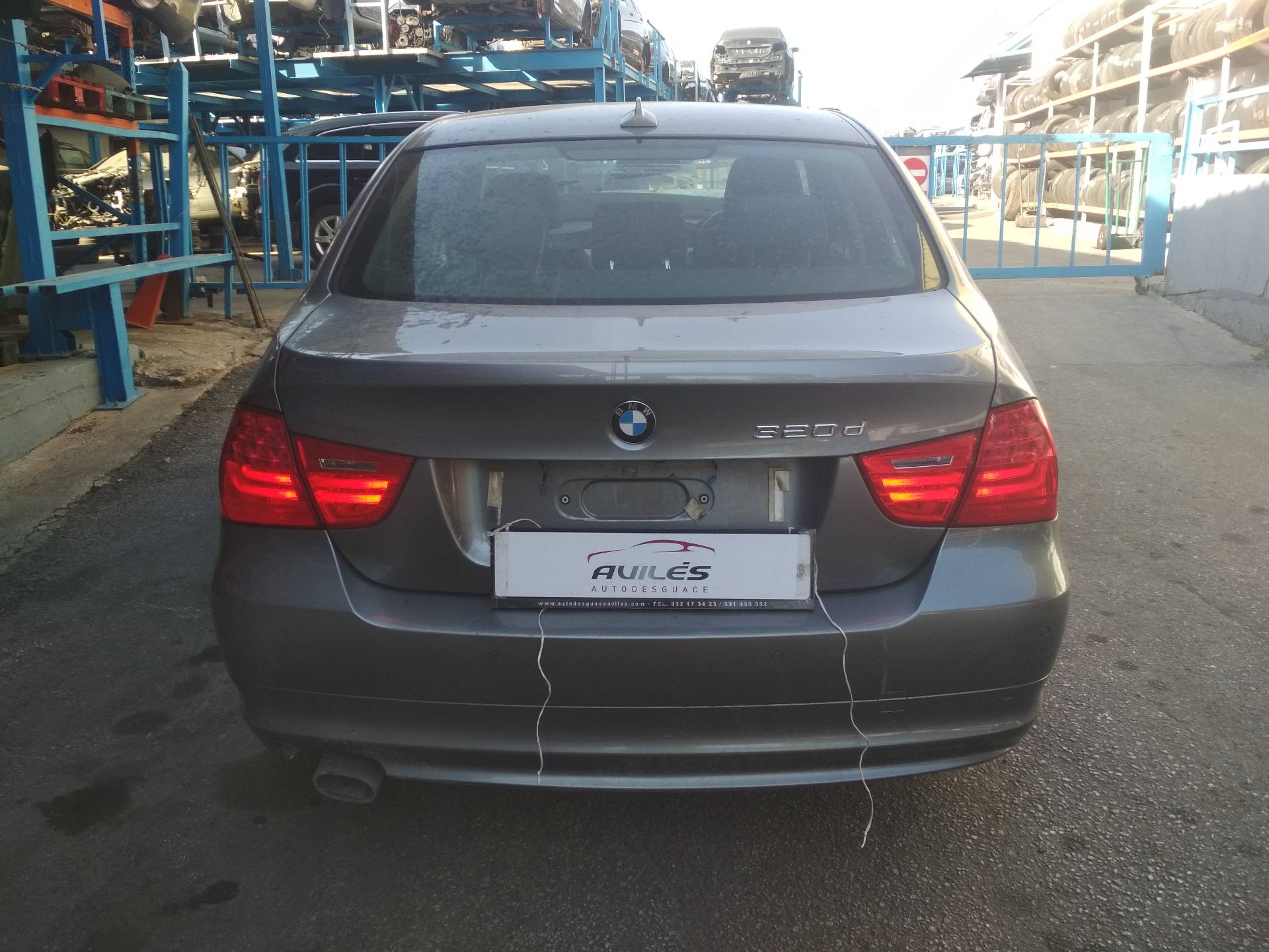 BMW 3 Series E90/E91/E92/E93 (2004-2013) Левая противотуманка переднего бампера 6160100000 25222980