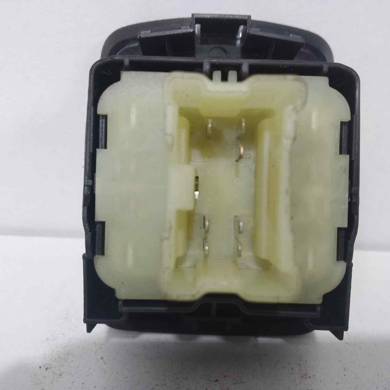 MERCEDES-BENZ Citan W415 (2012-2021) Front Left Door Window Switch 254110431R 25194949