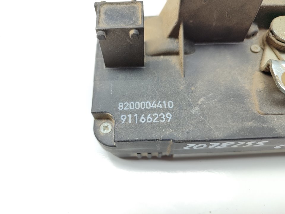 RENAULT Right Side Sliding Door Lock 8200004410 25041497