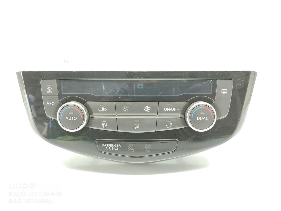 NISSAN Qashqai 2 generation (2013-2023) Klimato kontrolės (klimos) valdymas 275004EA0A 25018737