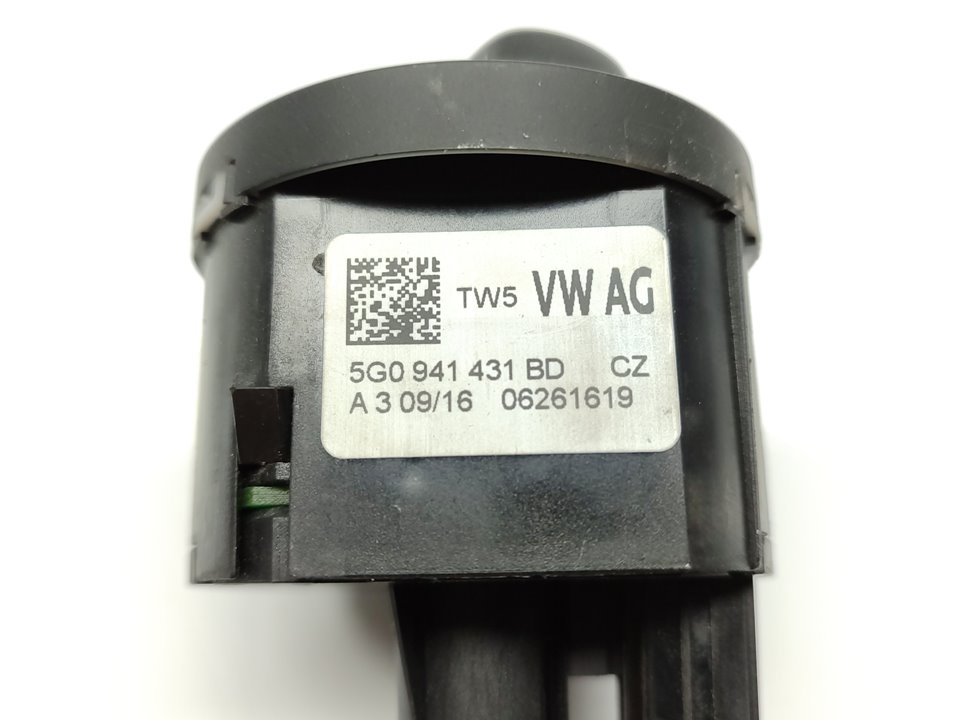 VOLKSWAGEN Golf 7 generation (2012-2024) Headlight Switch Control Unit 5G0941431BD 22940247