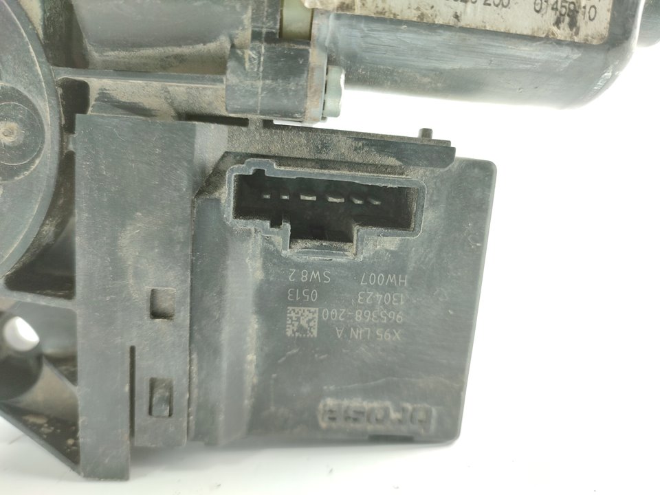 RENAULT Megane 3 generation (2008-2020) Motor de control geam ușă dreapta față 807301396R 21818629