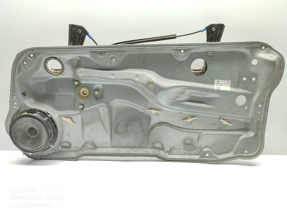 VOLKSWAGEN 1 generation (2006-2009) Lève-vitre de porte avant droite 1J3837462D 25019330