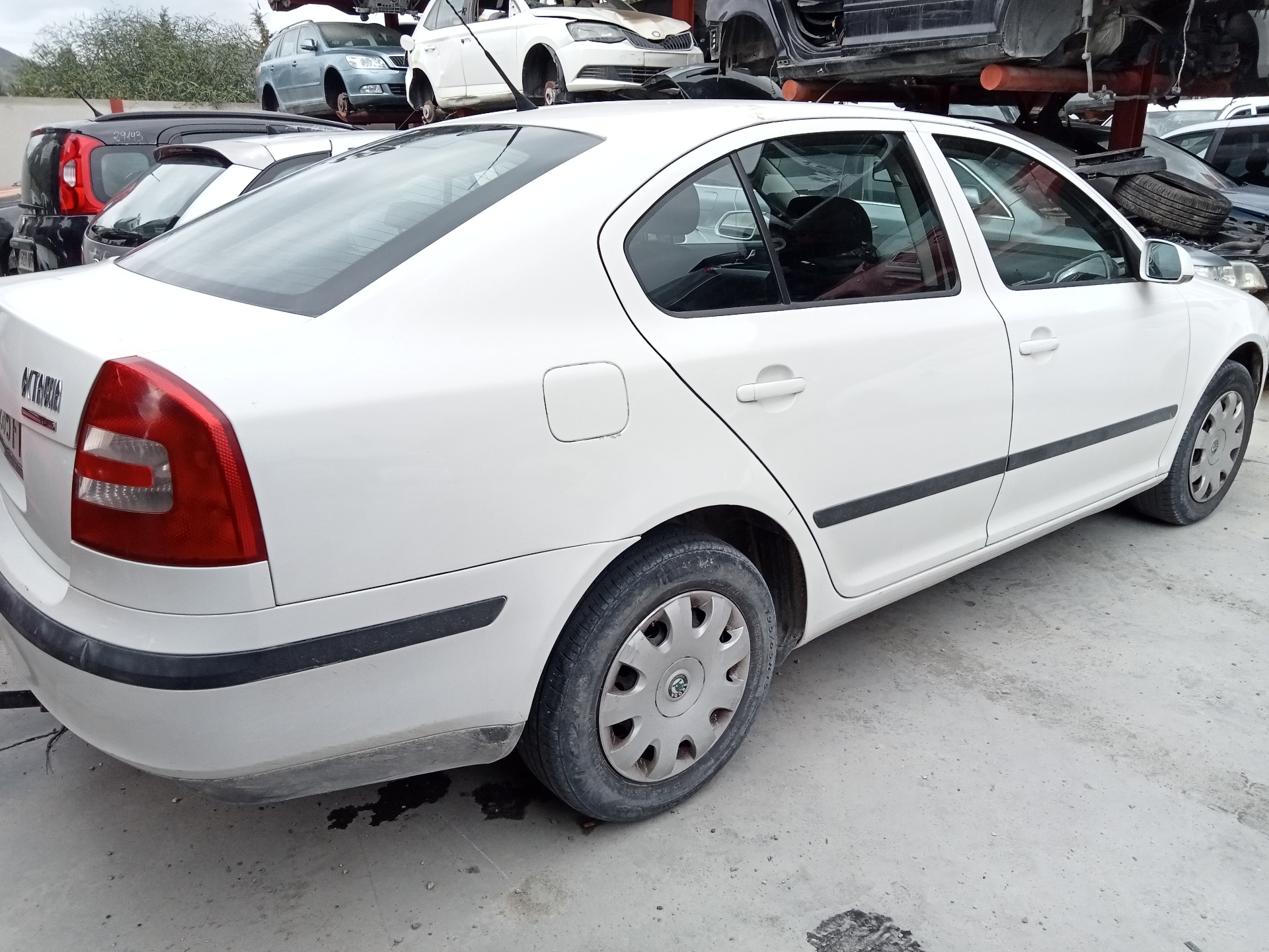 SKODA Octavia 2 generation (2004-2013) Моторчик стеклоподъемника задней левой двери 1K0959795E 25025835