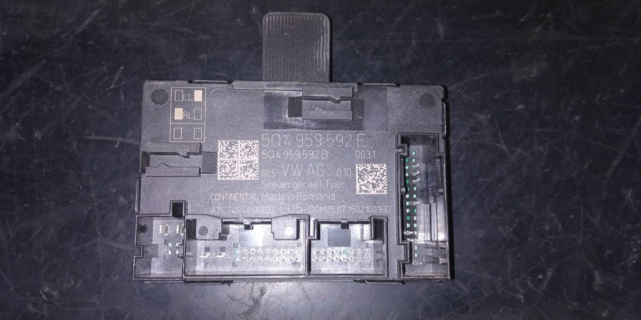 SEAT Toledo 3 generation (2004-2010) Other Control Units 5Q4959592E 18915267