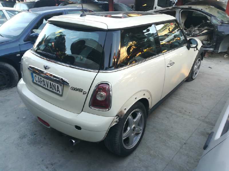 MINI Cooper R56 (2006-2015) Priekšējo kreiso durvju logu pacēlājs 51332756083 18860092