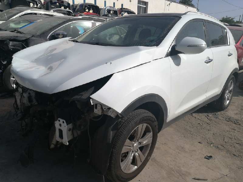 KIA Sportage 3 generation (2010-2015) Замок крышки багажника 812303W000 23804978