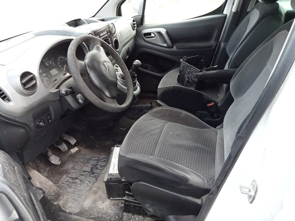 CITROËN Berlingo 2 generation (2008-2023) Labās puses bīdāmo durvju slēdzene 828423 25058865