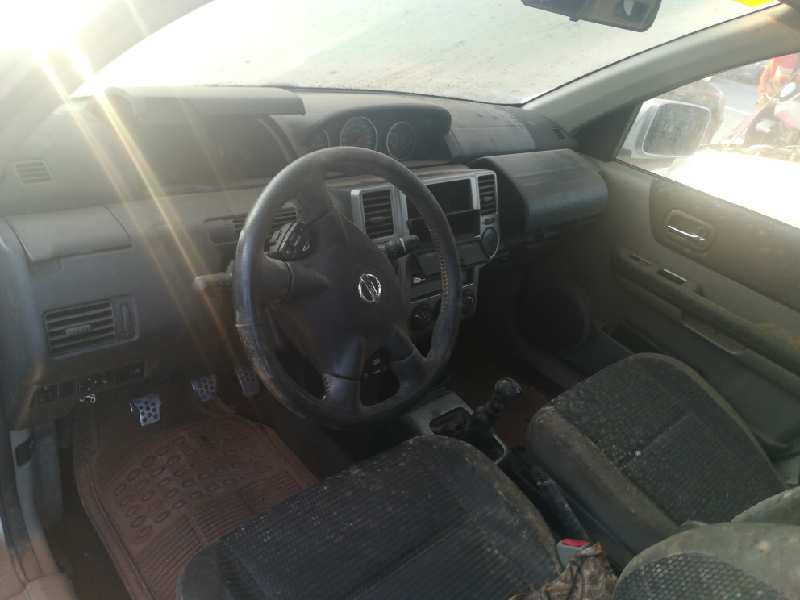 NISSAN X-Trail T30 (2001-2007) Подрулевой переключатель 252608H700 24457589