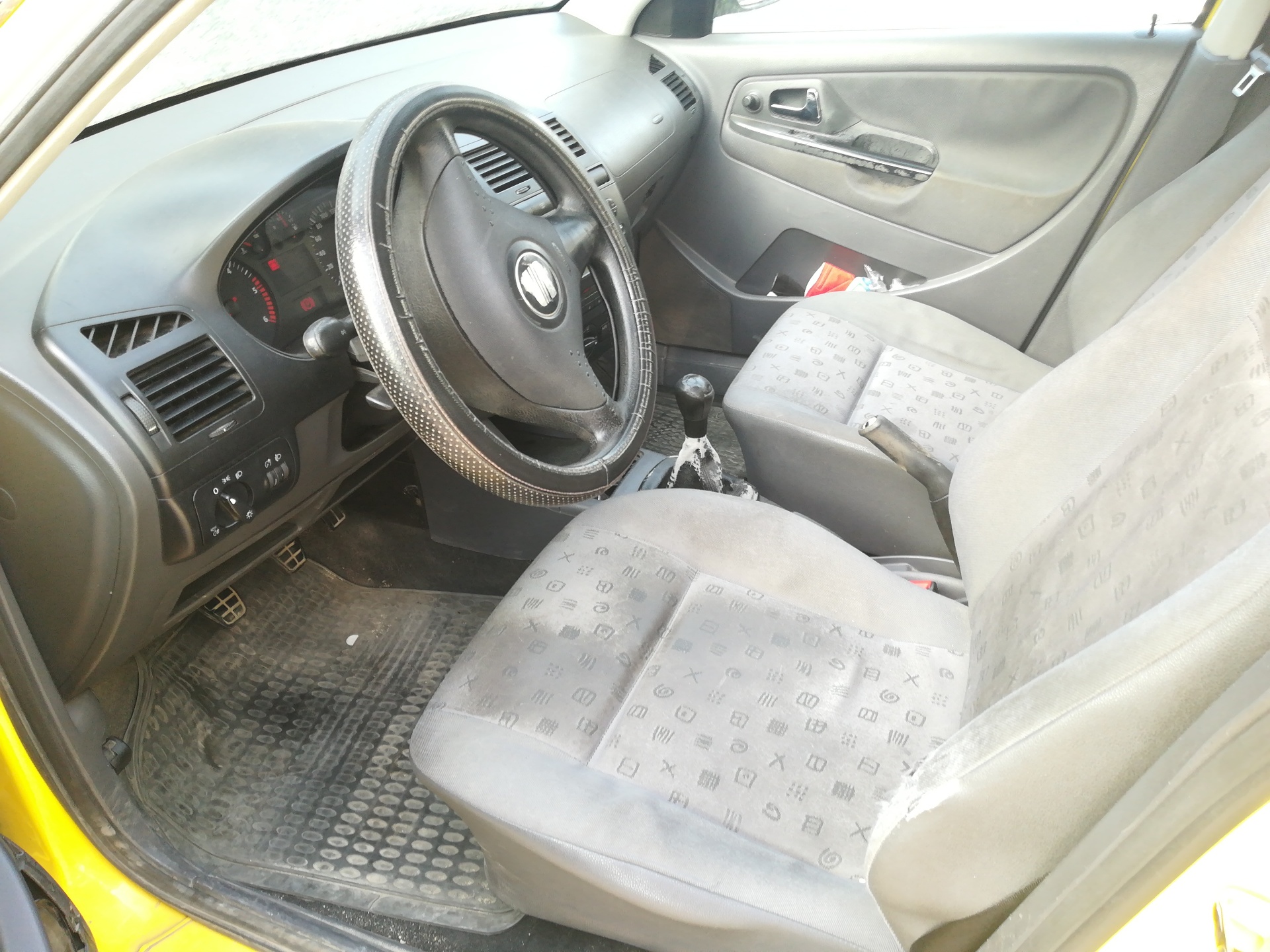 SEAT Cordoba 1 generation (1993-2003) Power Steering Pump 6N0145157 22639479