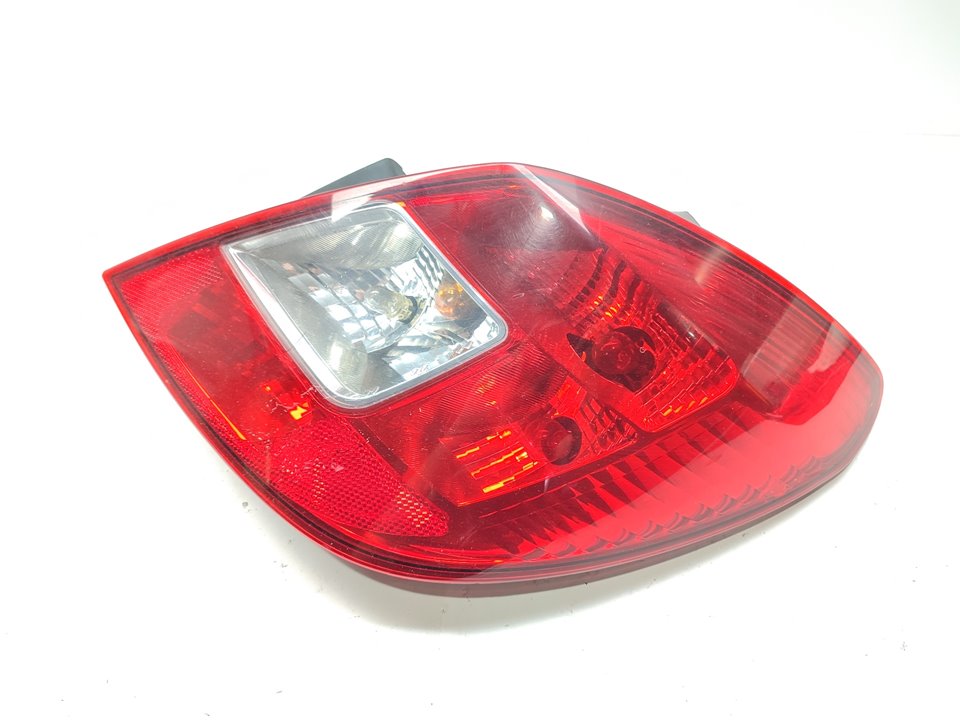 FORD USA Corsa D (2006-2020) Δεξί πίσω πίσω φως 13269051 26587682