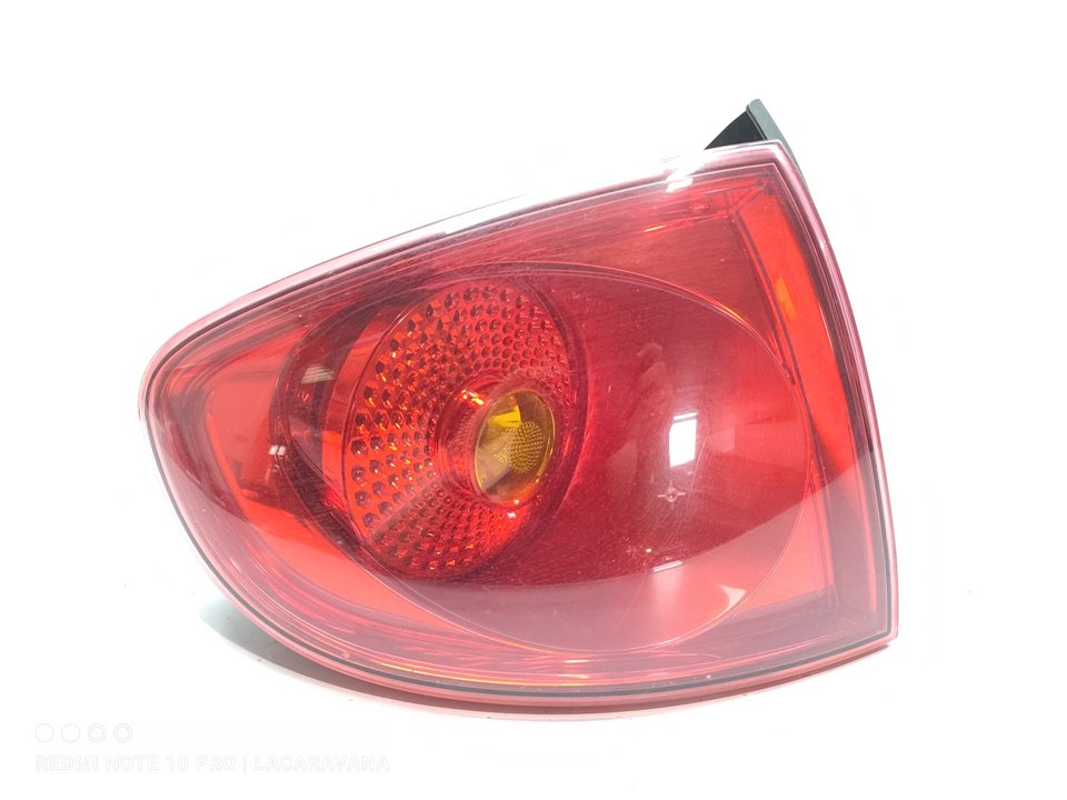 SEAT Toledo 3 generation (2004-2010) Rear Right Taillight Lamp 5P0945112B 26587490