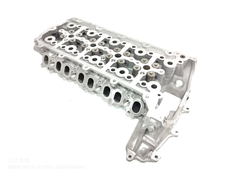 LAND ROVER Discovery Sport 1 generation (2014-2024) Engine Cylinder Head PBG4D36090AC 23761499