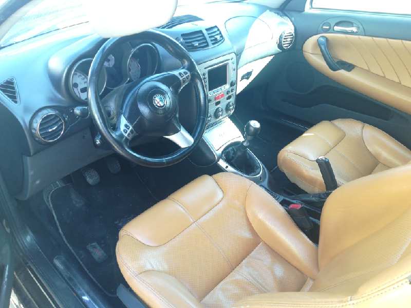 ALFA ROMEO GT 937 (2003-2010) Двигатель 937A5000 22639470