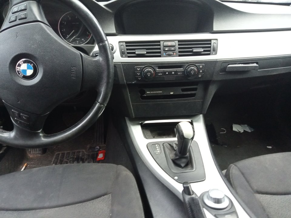 BMW 3 Series E90/E91/E92/E93 (2004-2013) Galinių kairių durų stiklo pakelėjas 51357140589 25021402