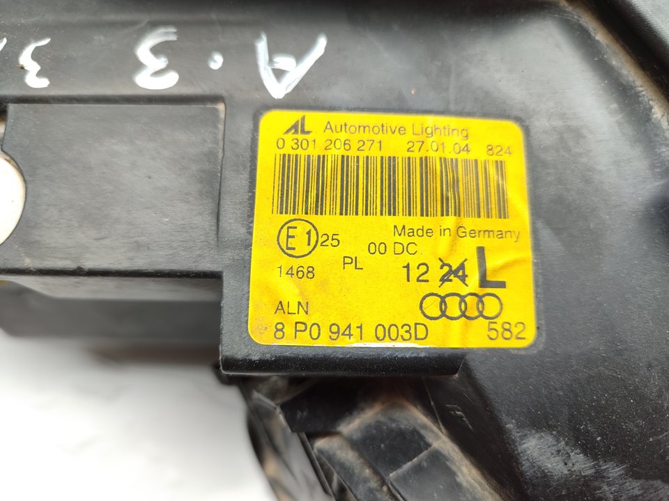 AUDI A3 8P (2003-2013) Front venstre frontlykt 8P0941003D 25029288