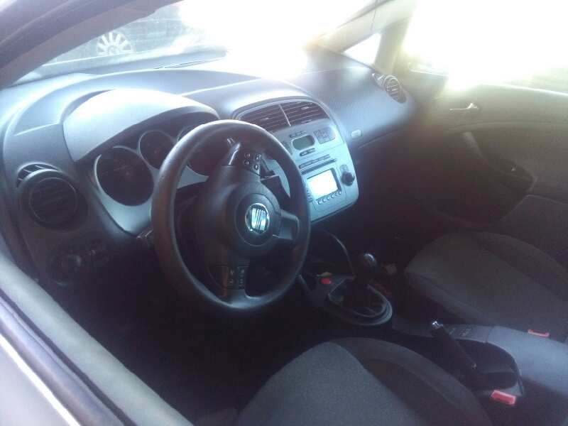 SEAT Toledo 3 generation (2004-2010) Другие части фар 5P0945207 22903259