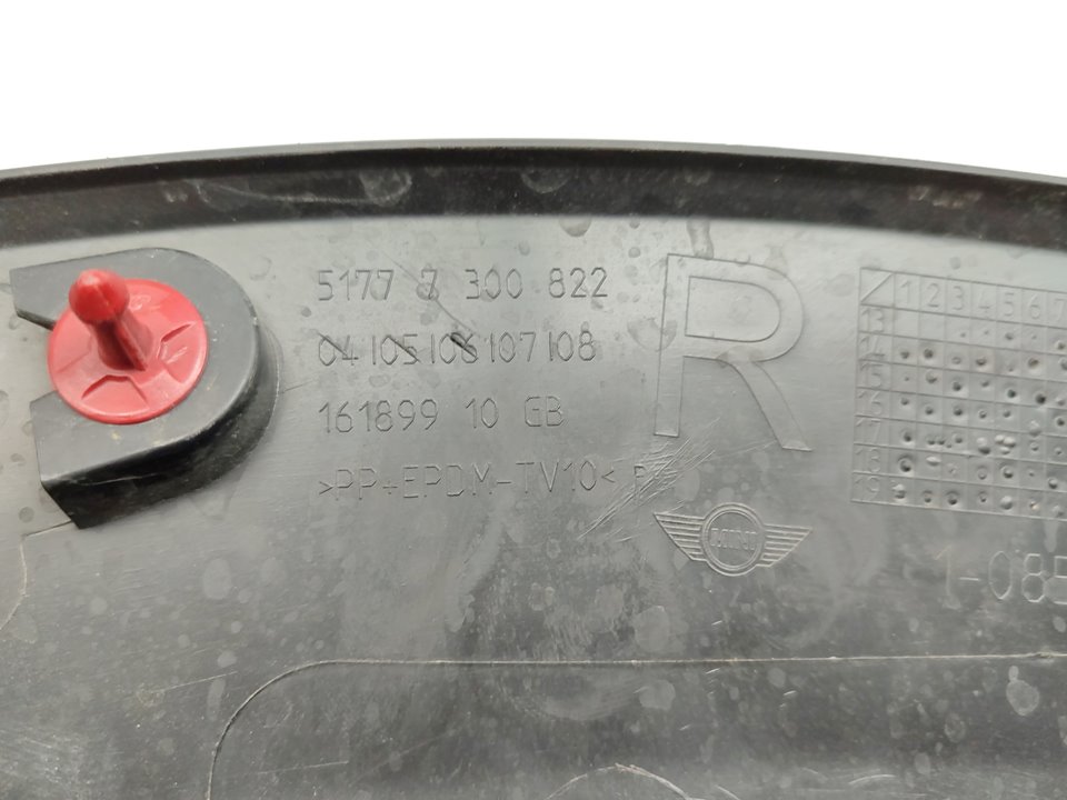 MINI Cooper R56 (2006-2015) Правая накладка заднего крыла 51777300822 24454867