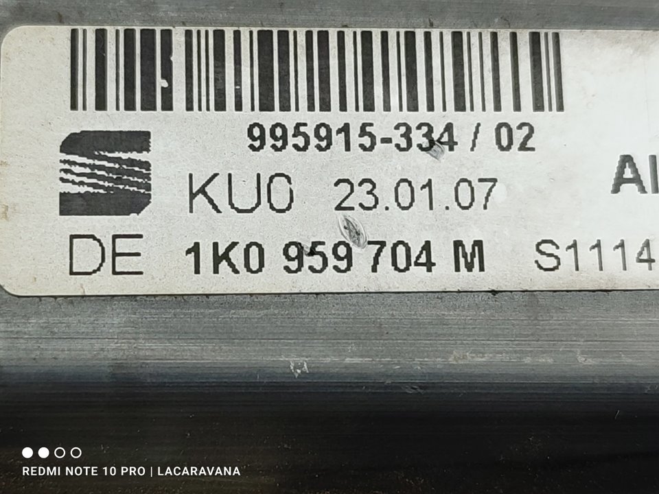 SEAT Toledo 3 generation (2004-2010) Aizmugurējo labo durvju loga vadības motorīts 1K0959704M 22886159