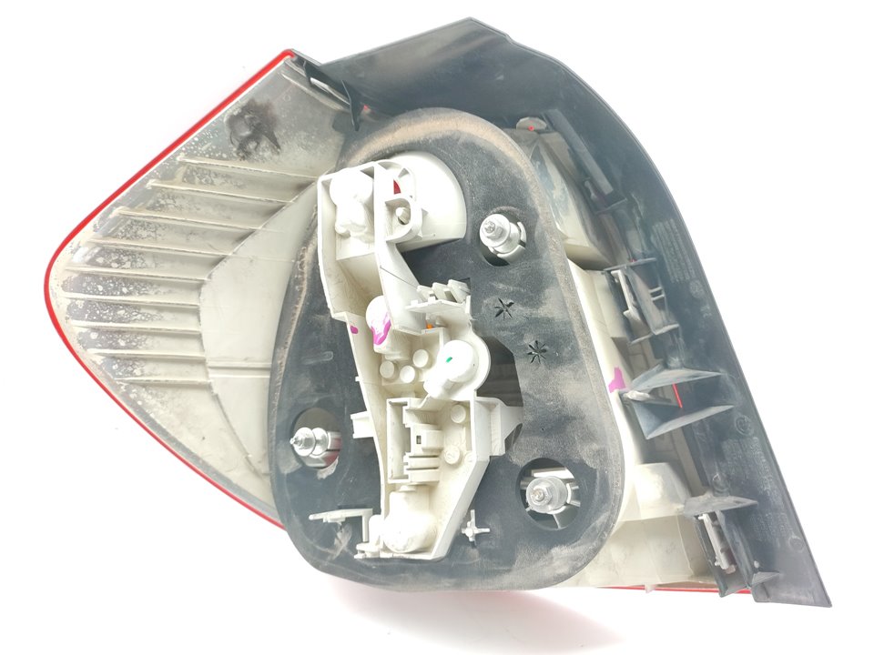 BMW 1 Series E81/E82/E87/E88 (2004-2013) Rear Right Taillight Lamp 716495605 22886055