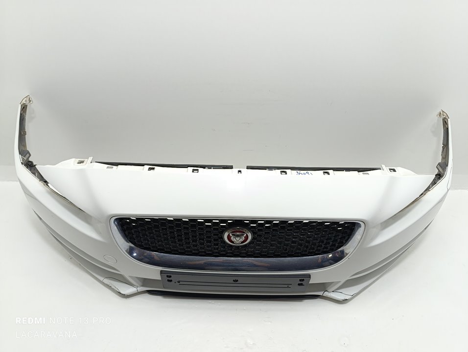 JAGUAR XE 1 generation (2014-2024) Fremre støtfanger GX7317F003AA 26587469