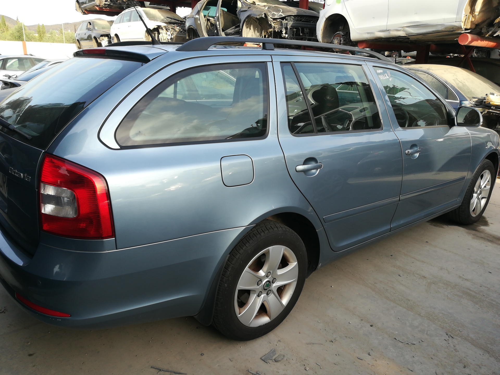 SKODA Octavia 2 generation (2004-2013) Galinio dangčio spyna 1Z5827501D 25019811