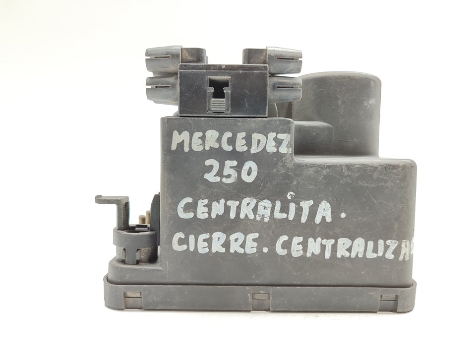 MERCEDES-BENZ W210 (1995-2002) Centrinio užrakto vakuuminė pompa 1248001348 25042025