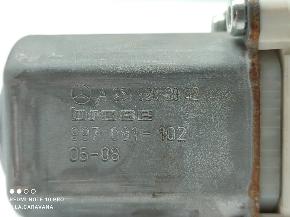 MERCEDES-BENZ M-Class W164 (2005-2011) Priekinių dešinių durų stiklo pakelėjo varikliukas A2518200842 25019901