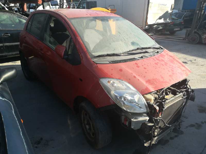 TOYOTA Yaris 2 generation (2005-2012) Vasemman puolen siipipeili 879400D250 25059251