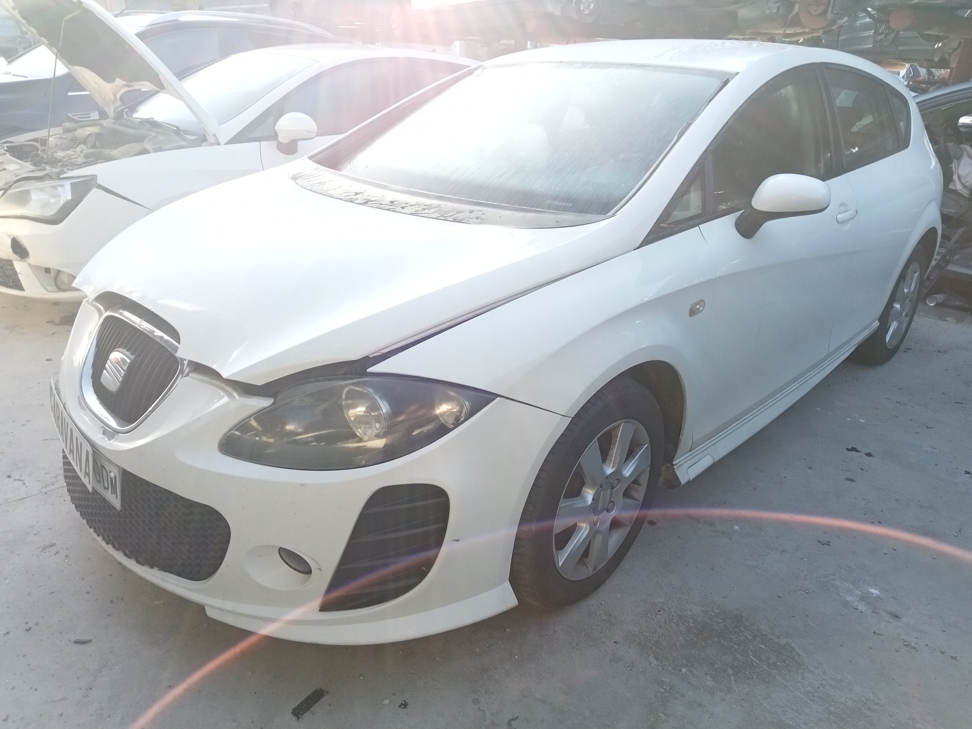 SEAT Leon 2 generation (2005-2012) Маторчик стеклоподъемника задней правой двери 1K0959704N 25019575