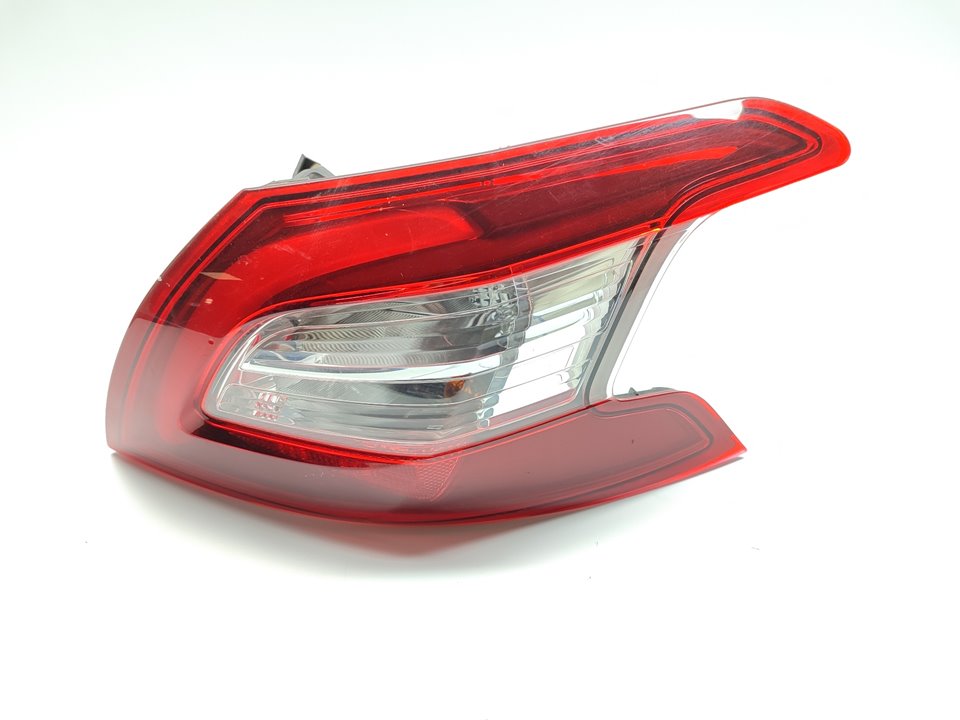 PEUGEOT 308 T9 (2013-2021) Rear Right Taillight Lamp 9677817580 25226861