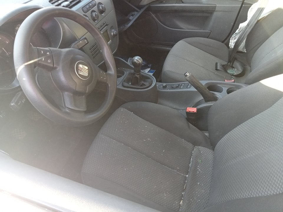 SEAT Leon 2 generation (2005-2012) Gyújtászár 1K0905851 25045177