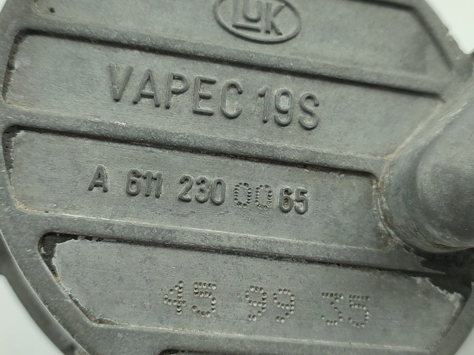 MERCEDES-BENZ M-Class W163 (1997-2005) Vacuum Pump A6112300065 25025352