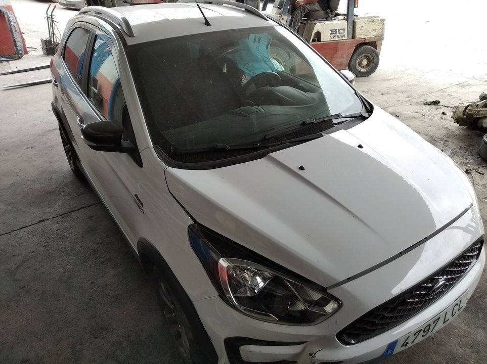 FORD Ka 2 generation (2008-2020) Bakre högra dörrens yttre handtag E4B5A224A36BF 24457152