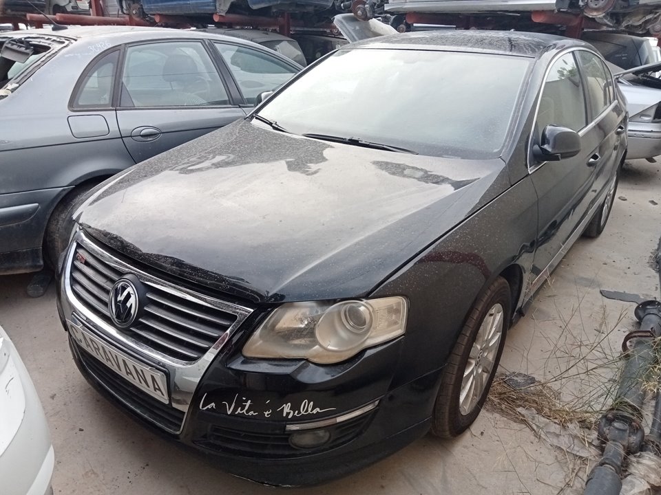 VOLKSWAGEN Passat B6 (2005-2010) Блок управления двигателем 0281012119 25025828