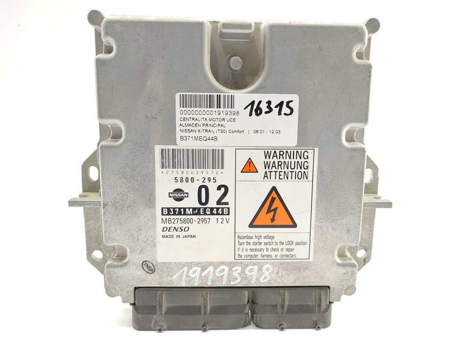 NISSAN X-Trail T30 (2001-2007) Блок за управление на двигателя ECU B371MEQ44B 18953688