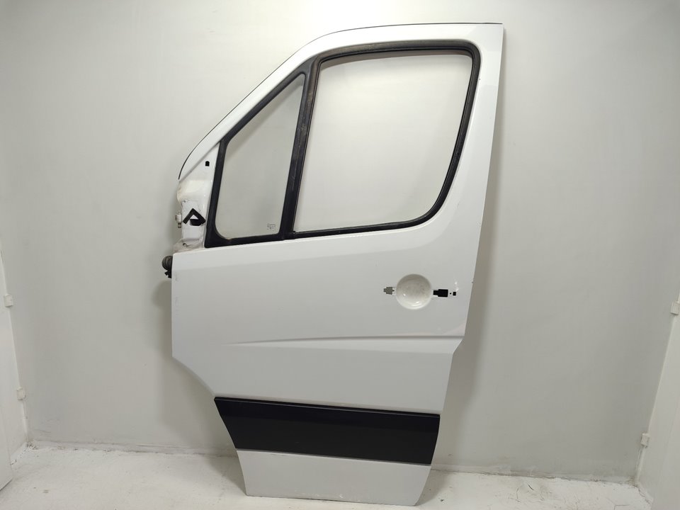 MERCEDES-BENZ Sprinter 2 generation (906) (2006-2018) Дверь передняя левая A9067200005 25019592
