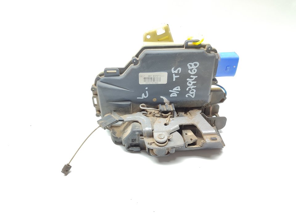 VOLKSWAGEN Transporter T5 (2003-2015) Front Right Door Lock 3B1837016CC 23804959