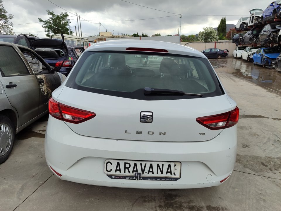 SEAT Leon 3 generation (2012-2020) Маторчик стеклоподъемника задней правой двери 5Q0959812A 26587784