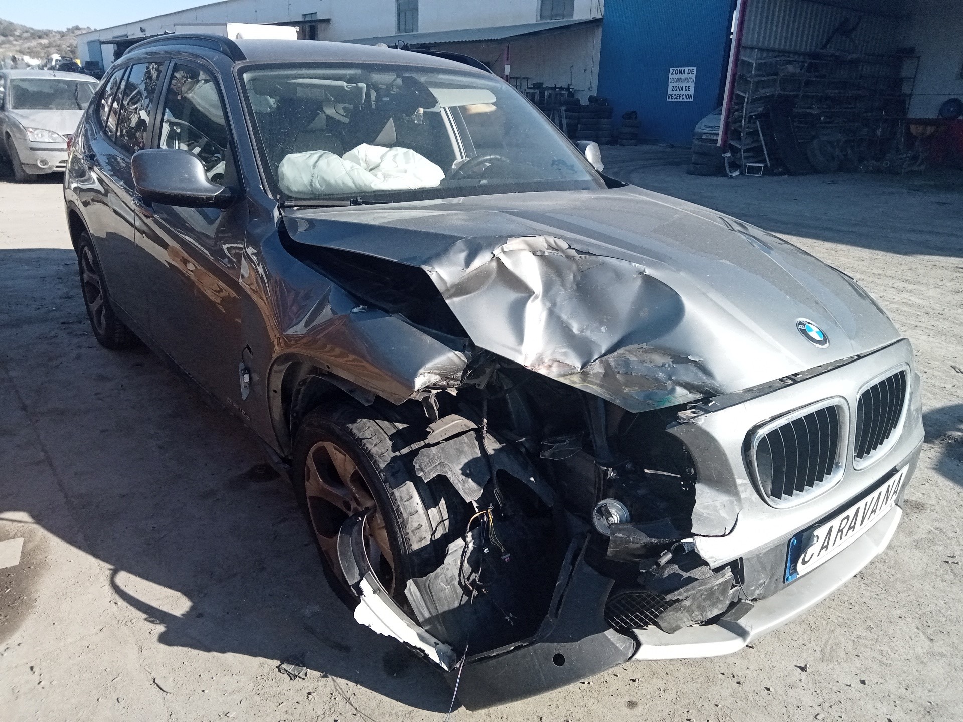 BMW X1 E84 (2009-2015) Galinių kairių durų stiklo pakelėjas 13262410 24254748