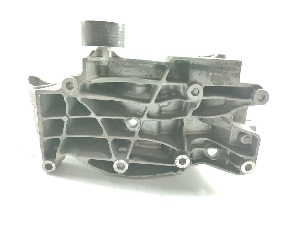 BMW 5 Series E60/E61 (2003-2010) Alternator bracket 1116780263902 18865379