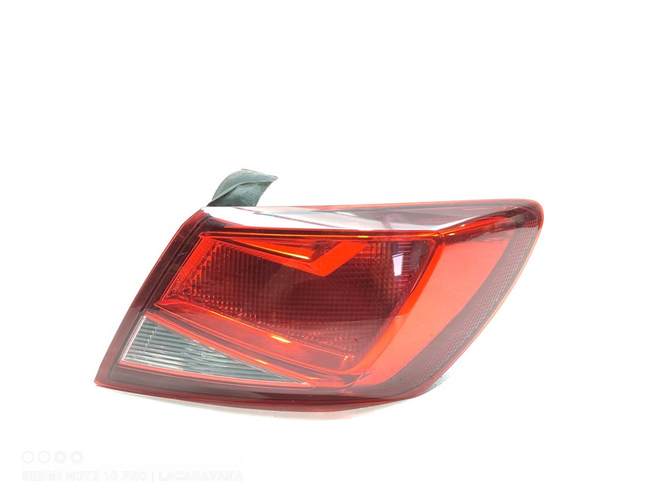 SEAT Leon 3 generation (2012-2020) Rear Right Taillight Lamp 5F0945096B 26587662