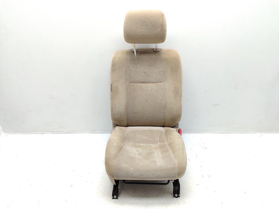 TOYOTA Land Cruiser 70 Series (1984-2024) Front Right Seat 5244406 25019621