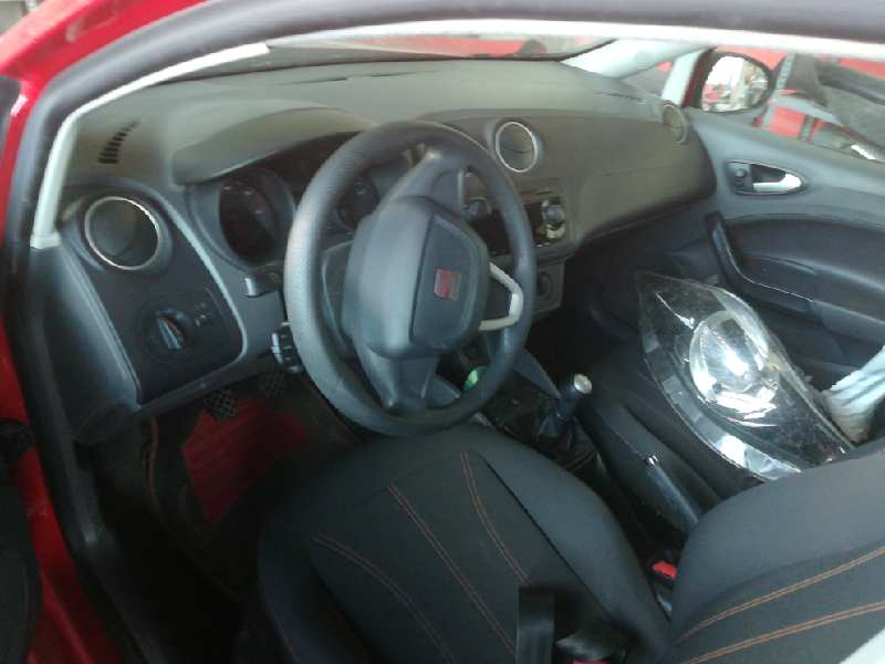 SEAT Ibiza 3 generation (2002-2008) Μπροστινός δεξιός άξονας μετάδοσης κίνησης 6R0407762A 26257189