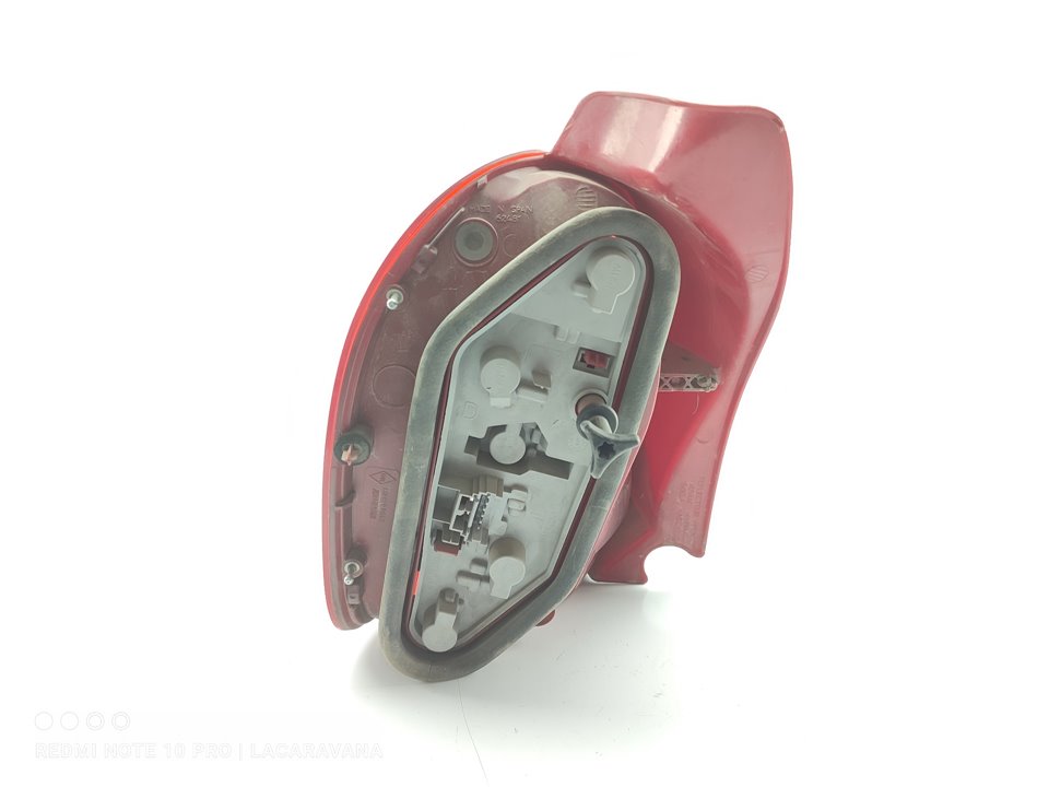 RENAULT Modus 1 generation (2004-2012) Rear Right Taillight Lamp 8200658413 22936685