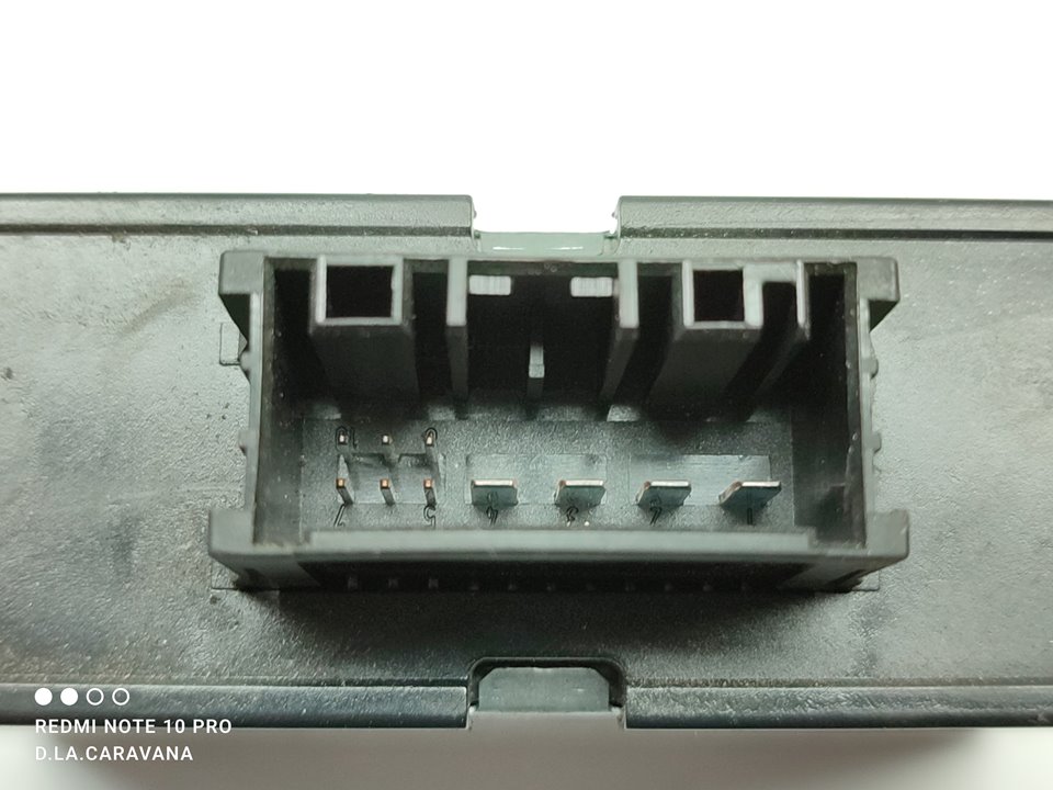 BMW 1 Series E81/E82/E87/E88 (2004-2013) Alte unități de control 6142912708801 25927136