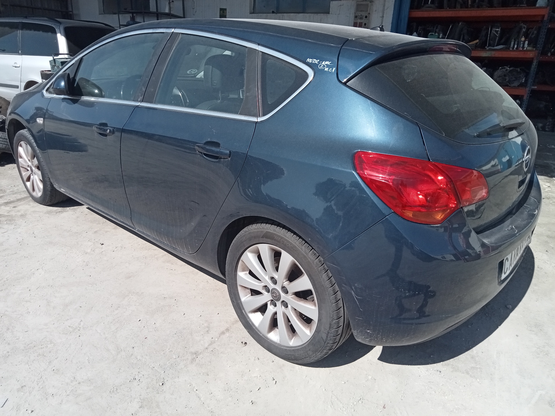 OPEL Astra J (2009-2020) Calculateur d'unité de commande du moteur 55575315 18951692