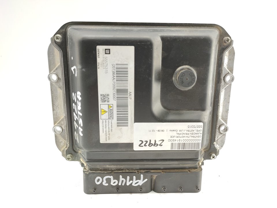 OPEL Astra J (2009-2020) Moottorin ohjausyksikkö ECU 55575315 18947637